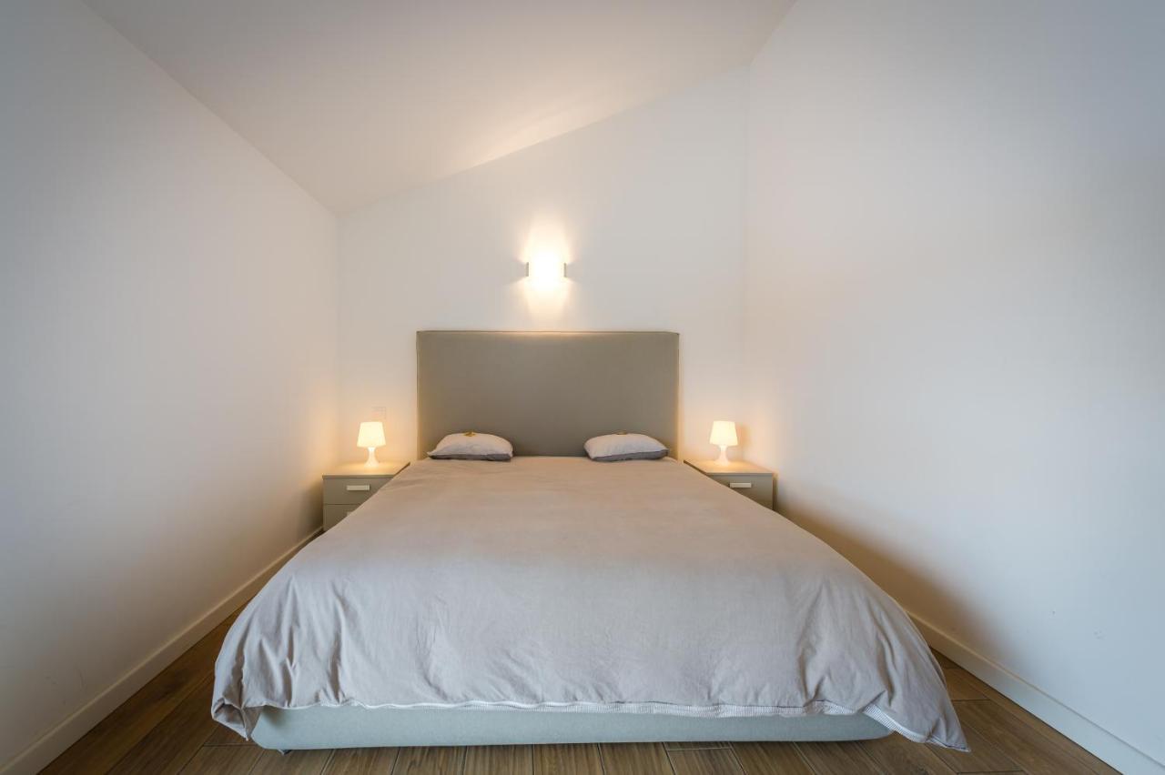 Modern apartment in Lugano Bagian luar foto
