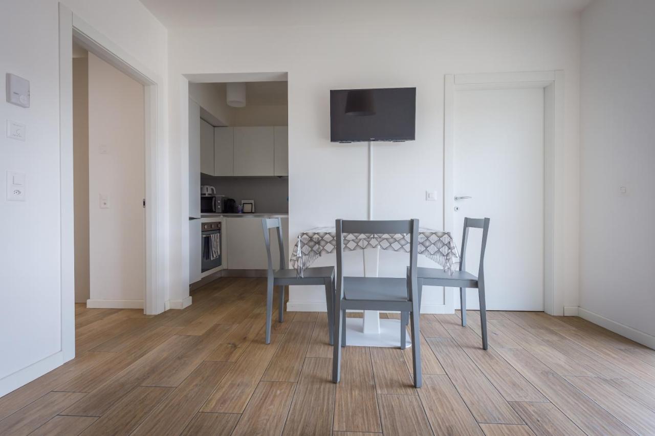 Modern apartment in Lugano Bagian luar foto