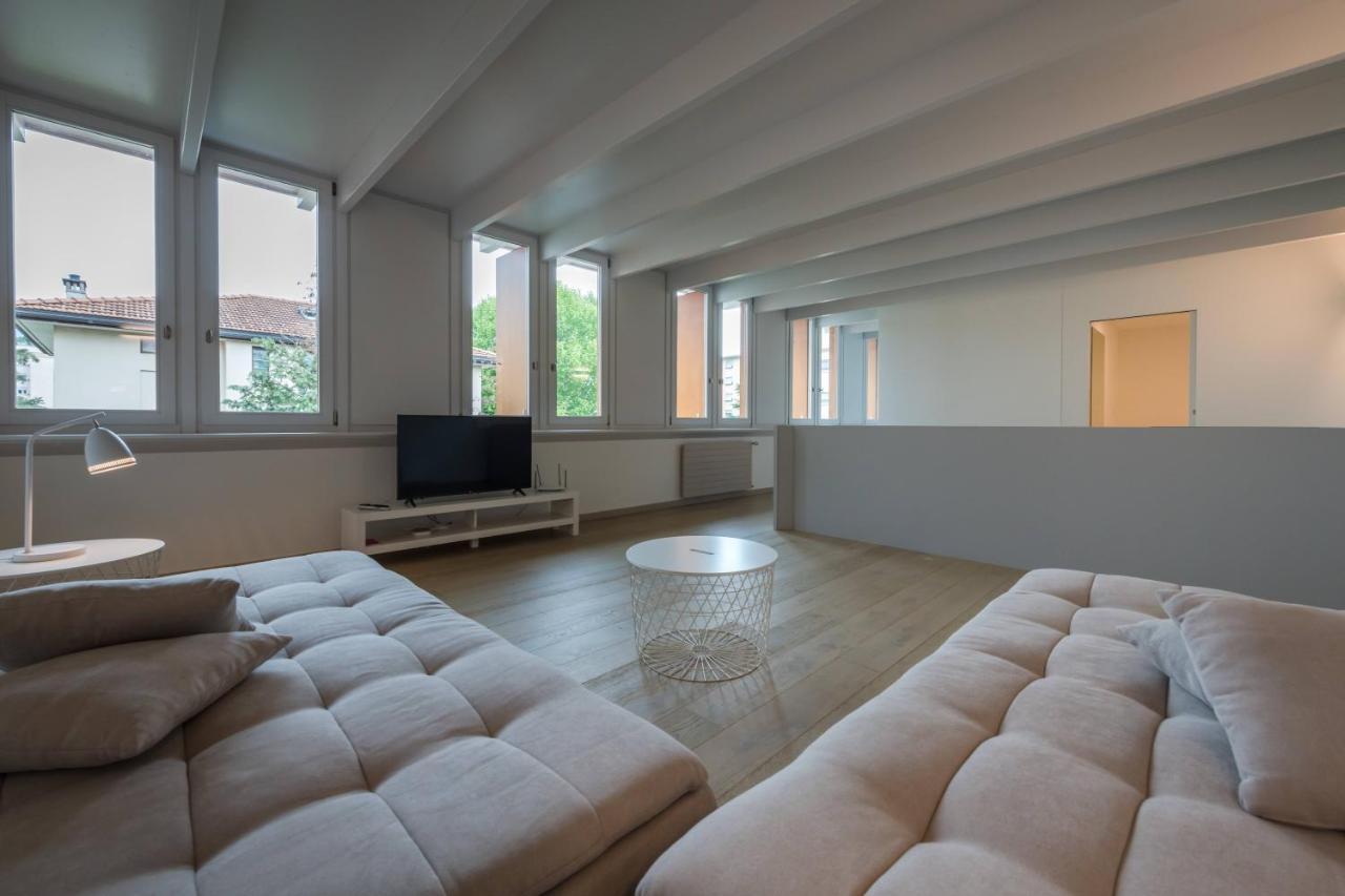 Modern apartment in Lugano Bagian luar foto