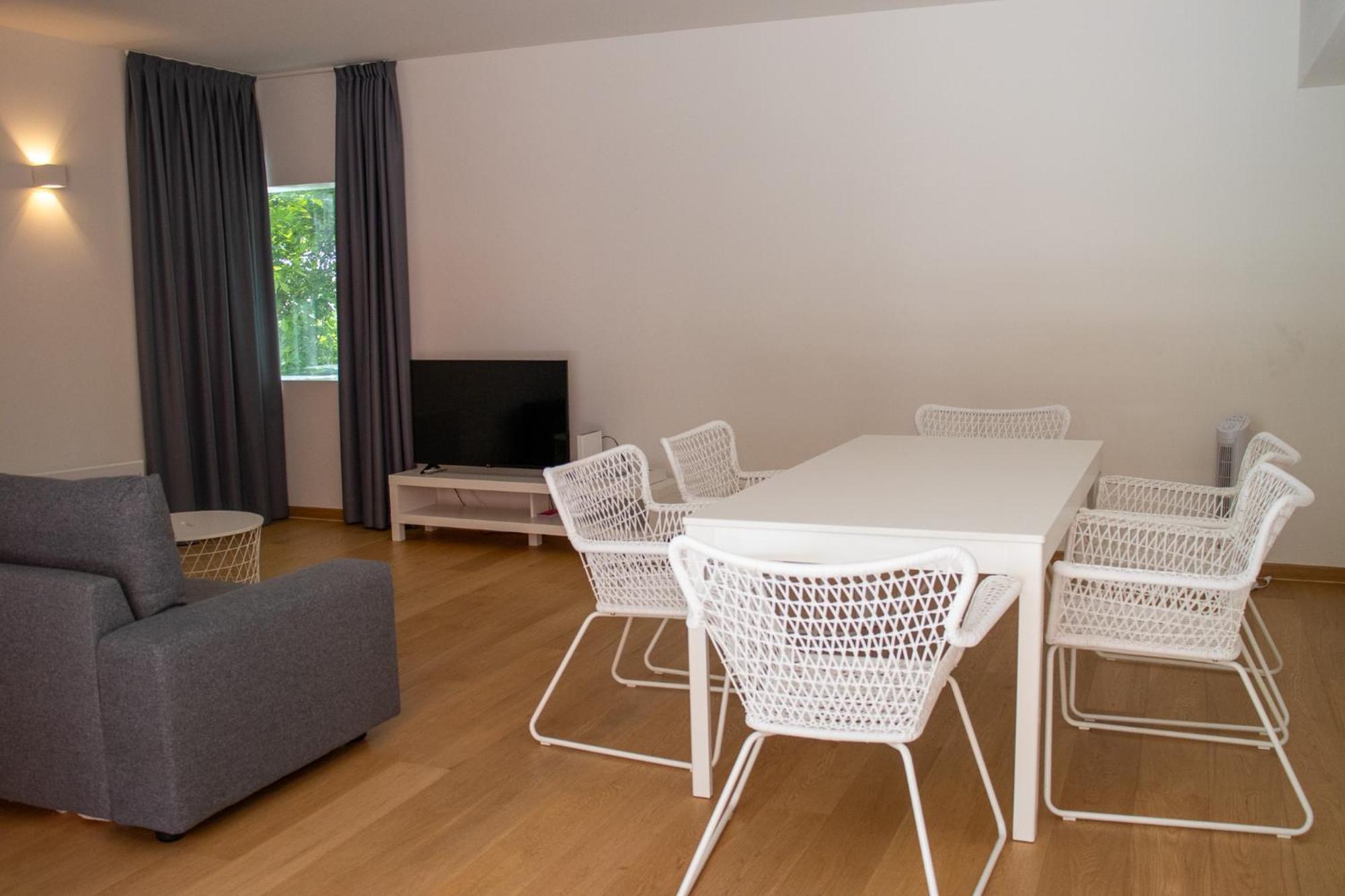 Modern apartment in Lugano Bagian luar foto